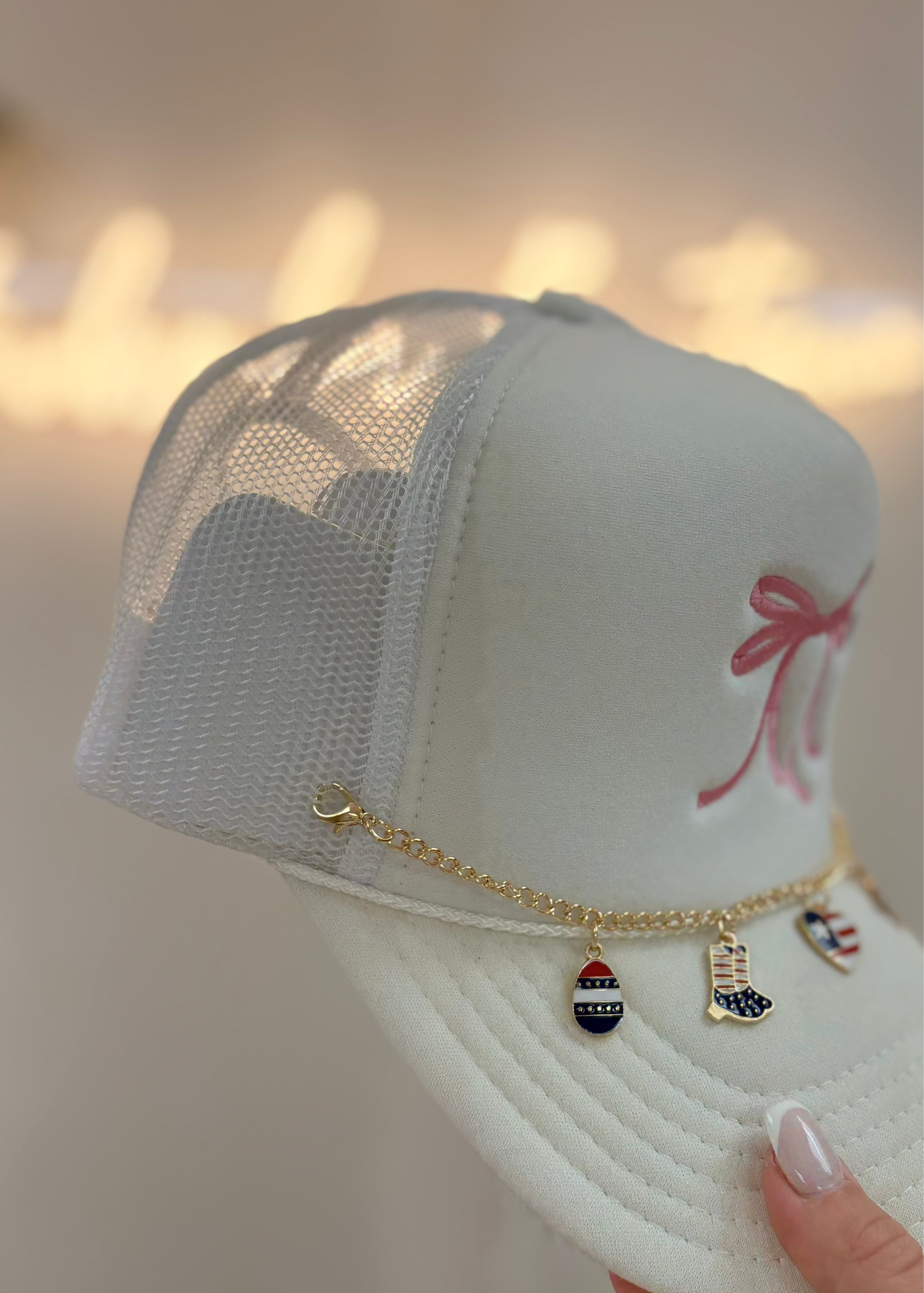 USA Trucker Hat Charm Chain – Jawbreaker Boutique display picture 3