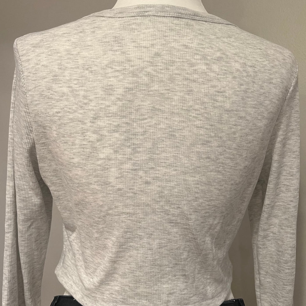 Scoop Neck Long Sleeve